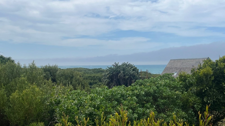 Commercial Property for Sale in Paradise Beach Eastern Cape